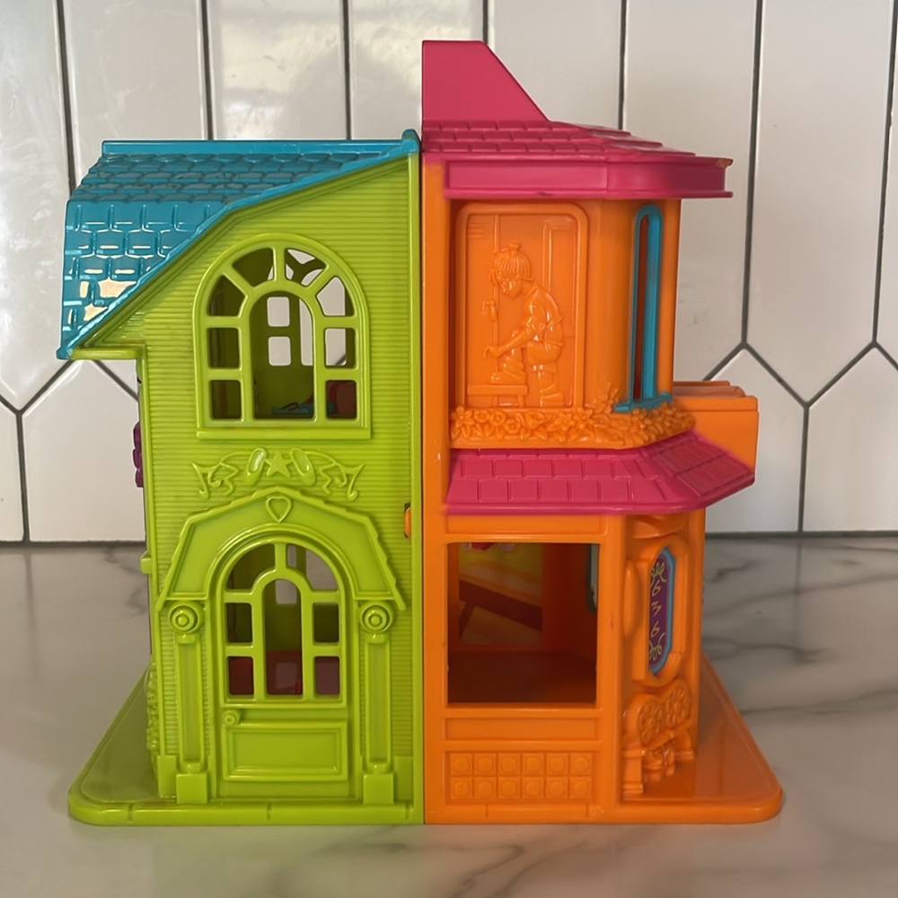 2004 Fisher Price Sweet Streets Village Dance Studio & Swimming Pool - Picture 5 of 10